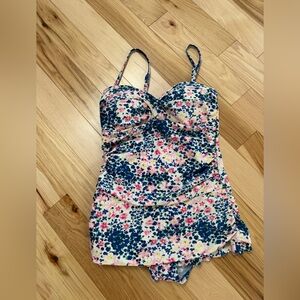 Floral One Piece Swimsuit with tummy control